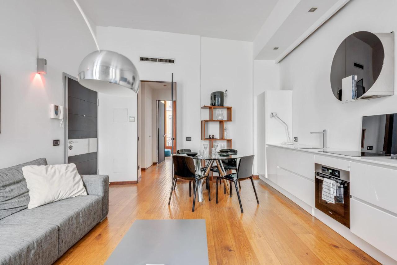 Appartement Easylife - Wonderful & Stylish House In The Center à Milan Extérieur photo